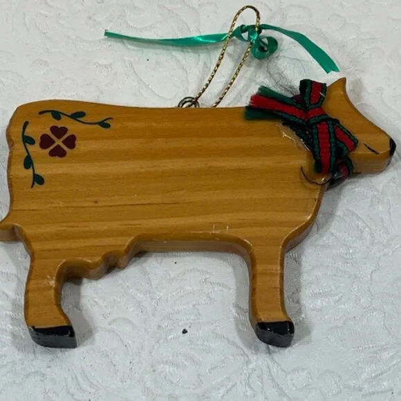 Vtg Wooden COW Hanging Holiday Ornament Handmade 4.25"x3" - Picture 3 of 12